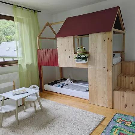 Apartment Familien-apartment Schmitts Katz